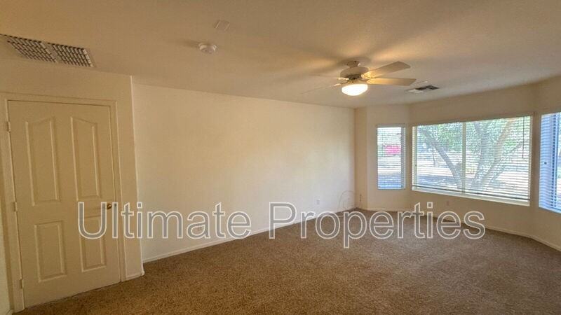 16072 W Monterey Way - Photo 4 of 13