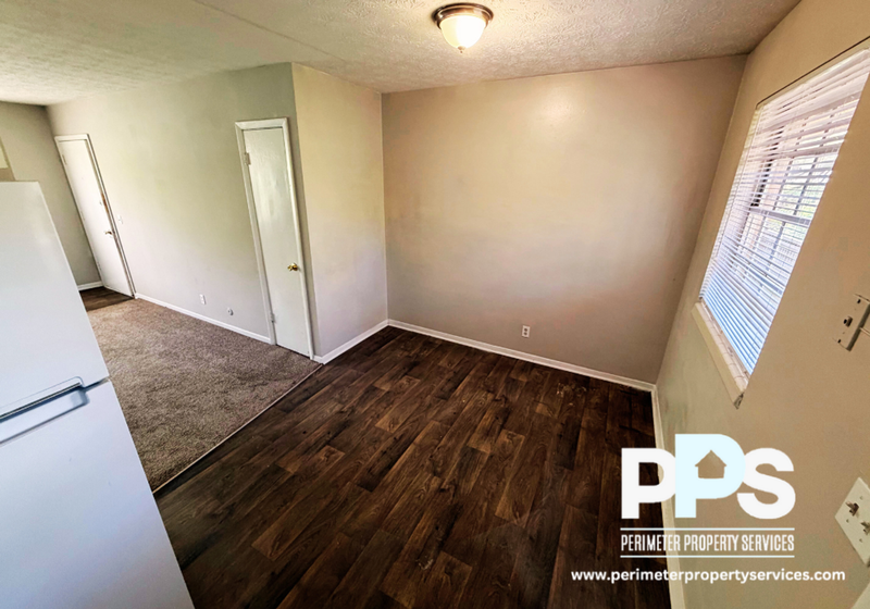 1730 Sams St Se - Photo 3 of 9