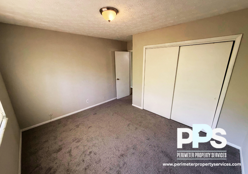 1730 Sams St Se - Photo 5 of 9