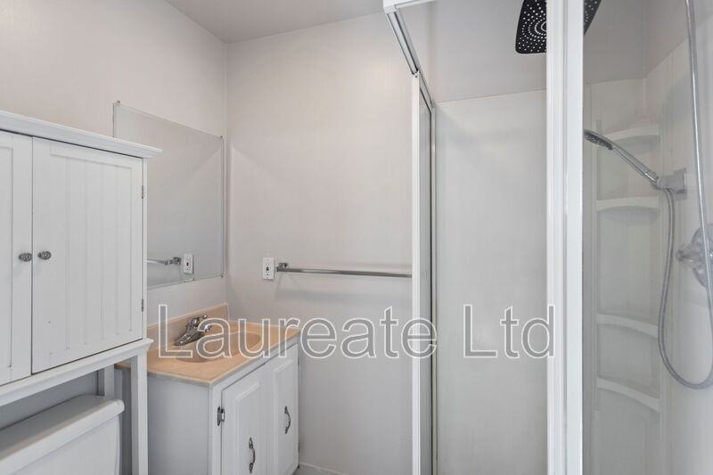 1432 Gaylord St #7 - Photo 6 of 8