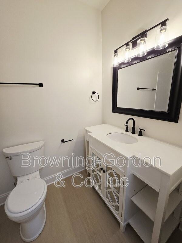 503 Sloan Rd - Photo 6 of 16