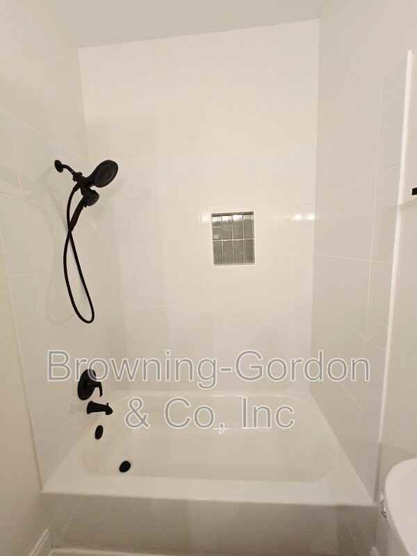 503 Sloan Rd - Photo 7 of 16