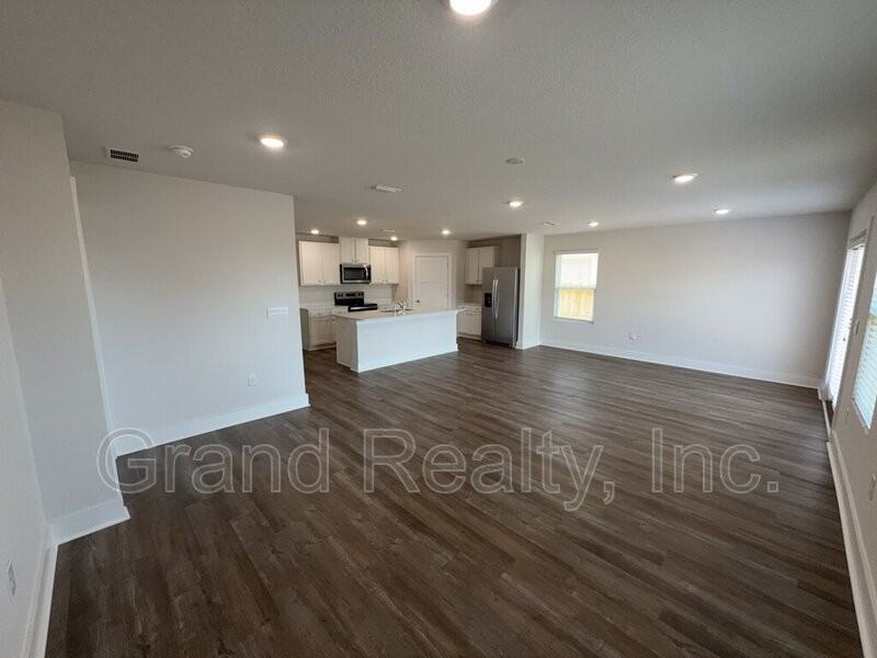 4871 Snipe Rd - Photo 2 of 25