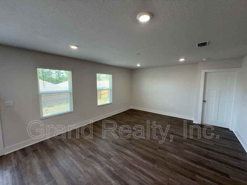 4871 Snipe Rd - Photo 5 of 25