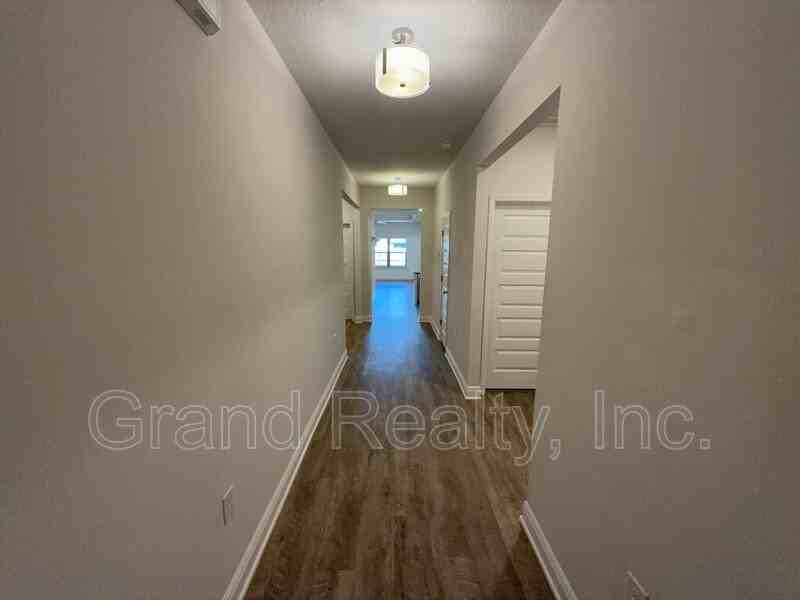 3814 Hawks Landing Cir - Photo 2 of 24