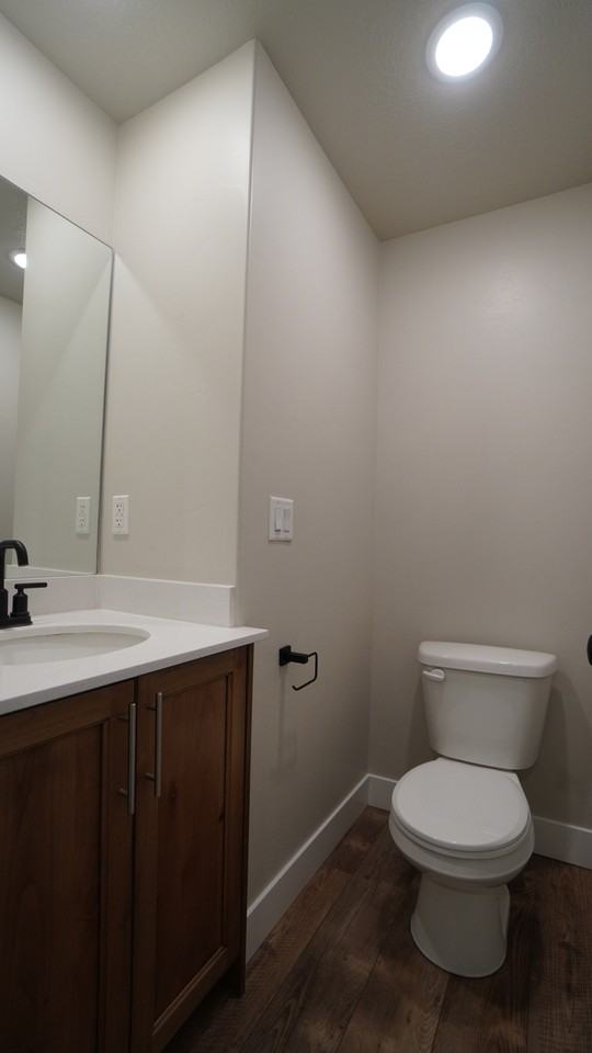 303 N Canterbury Way - Photo 5 of 23