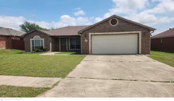 featured image of 2302 Jake Dr
