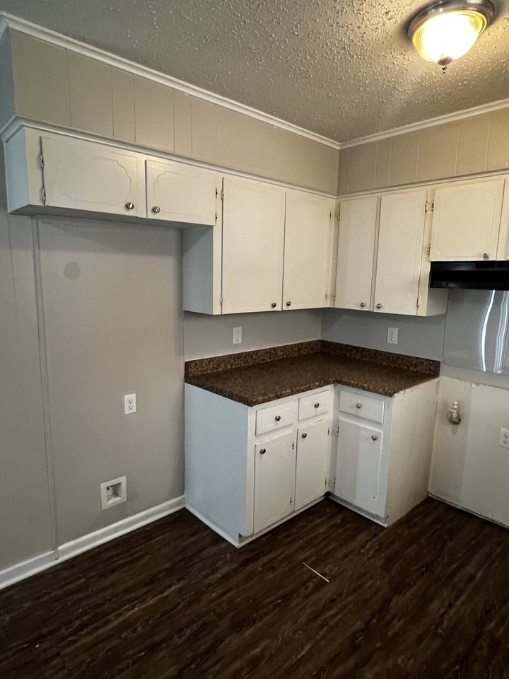 6617 Whippoorwill Ln - Photo 6 of 17