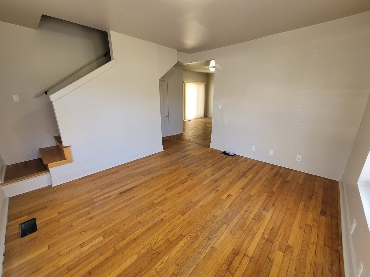 824 Lyon St Ne - Photo 5 of 23