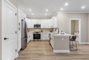 featured image of 47 Lafayette Pl