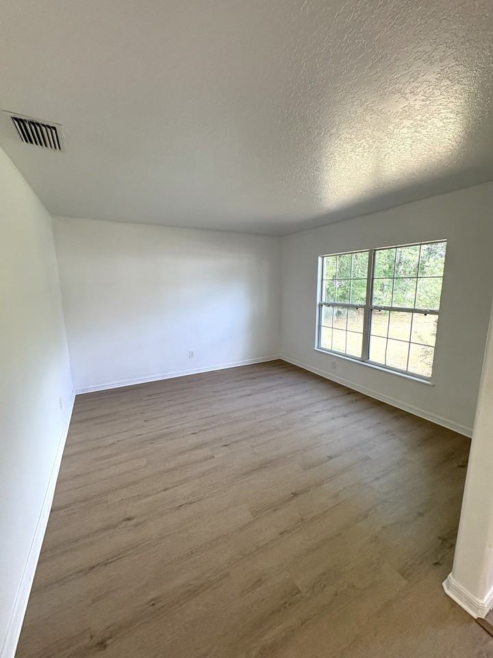 6881 Sw 128th Street Rd - Photo 3 of 24