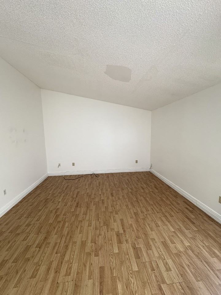 3567 Sw 151st St - Photo 3 of 20