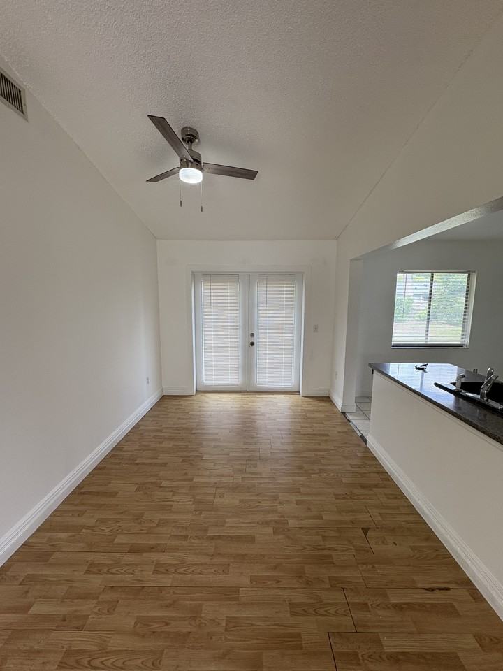 3567 Sw 151st St - Photo 5 of 20