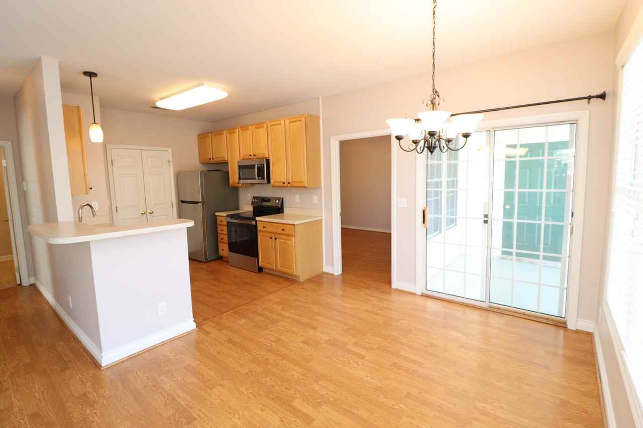2121 Kudrow Ln - Photo 6 of 29
