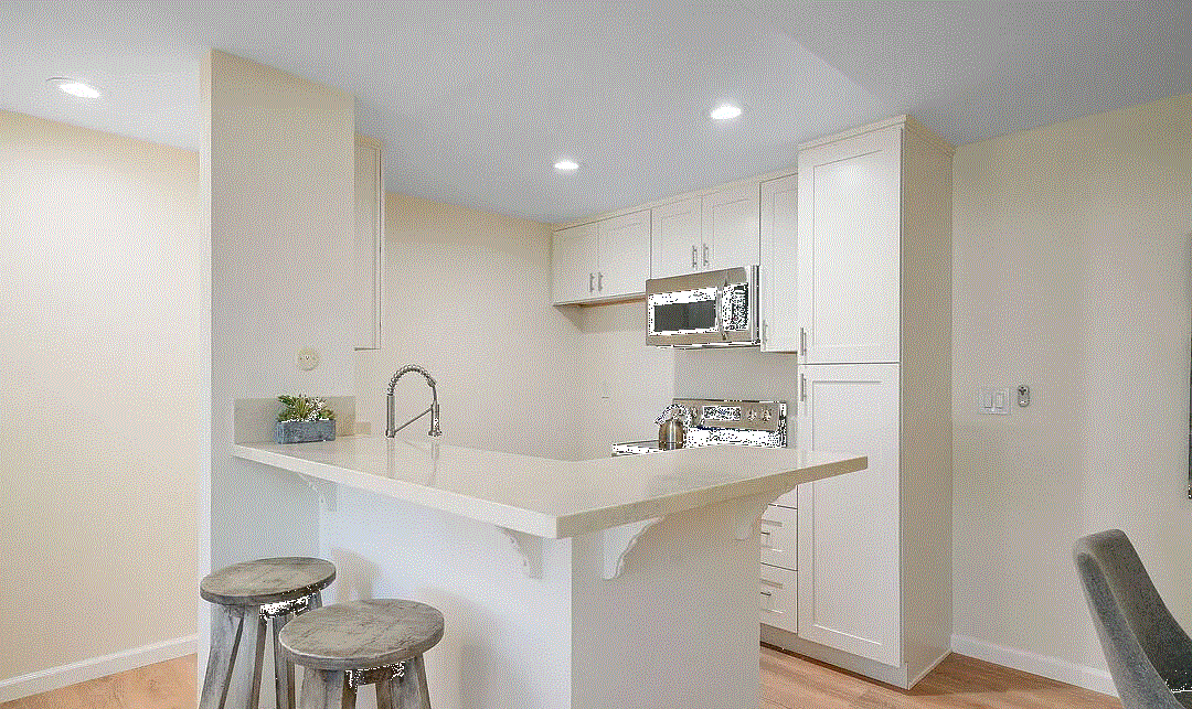 28915 Thousand Oaks Blvd - Photo 5 of 9