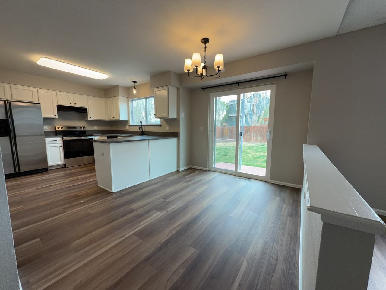 5921 Fossil Dr - Photo 6 of 18