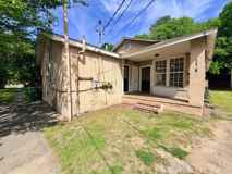 1105 30th St #C - Photo 1 of 1