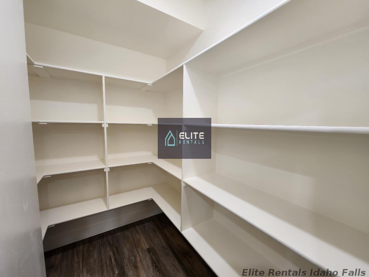 3027 Kalani Ct - Photo 6 of 20