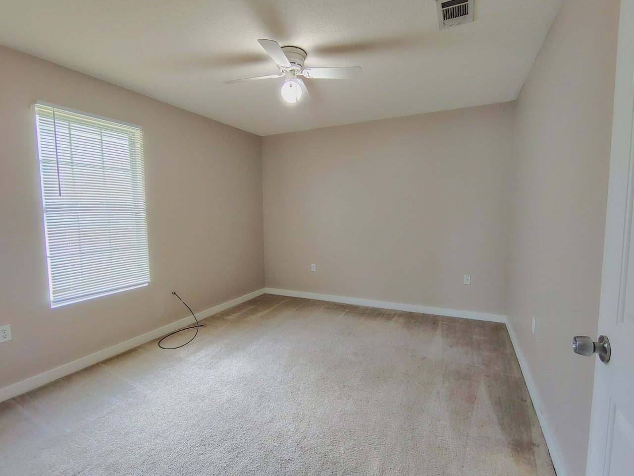 631 Elks Lake Rd #1 - Photo 4 of 19