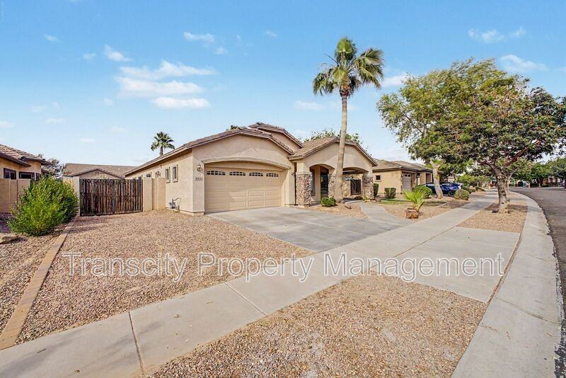 4164 E Claxton Ave - Photo 2 of 31