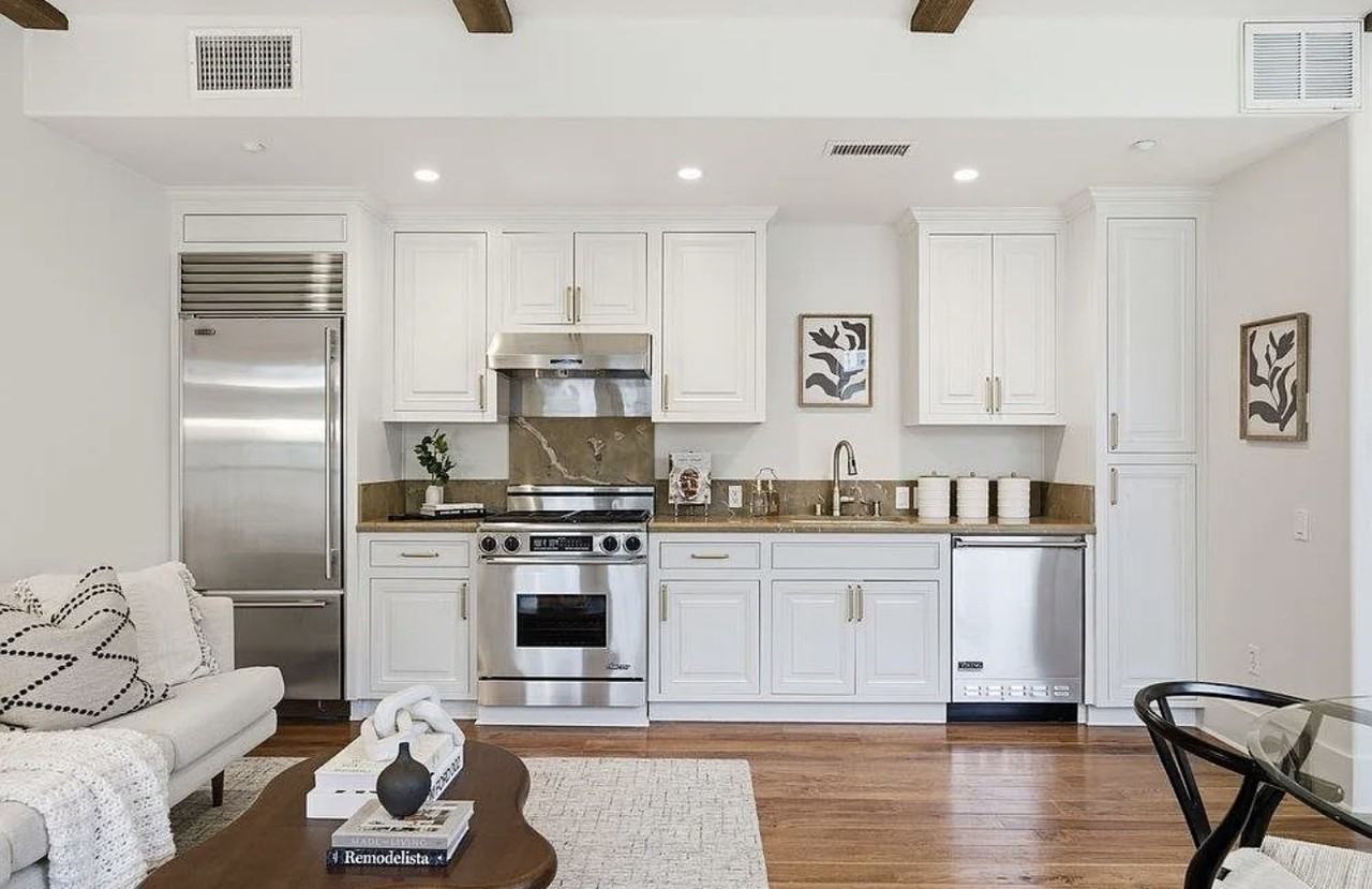 141 W 3rd Ave - Photo 6 of 8