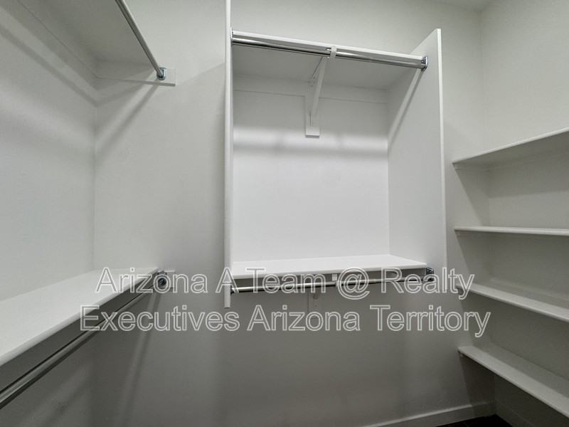 2126 Pm2:North Ralph Avenue #1 - Photo 6 of 9