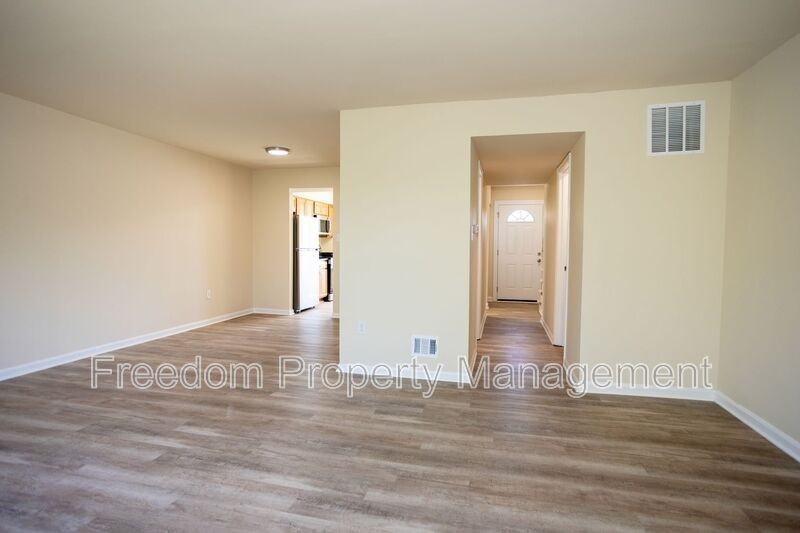 10270 Cub Run Ct - Photo 7 of 50