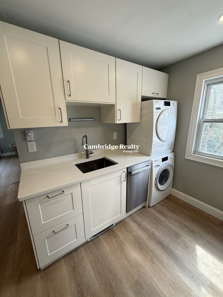 2 Aberdeen Ct #2