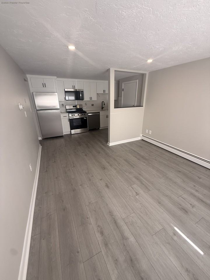 South St #10 - Photo 2 of 8