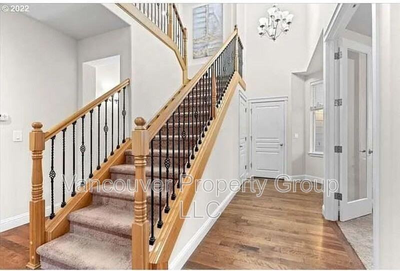 2310 Ne 158th Ave - Photo 4 of 29