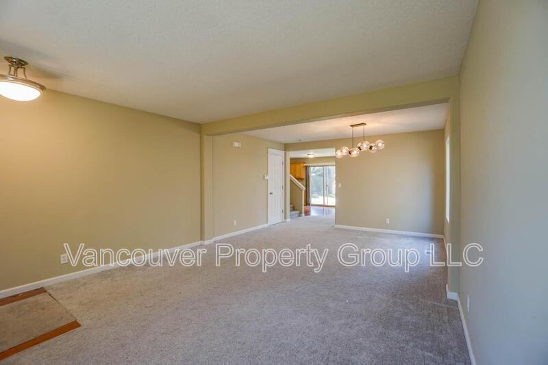 2217 Ne 94th Ct - Photo 4 of 35