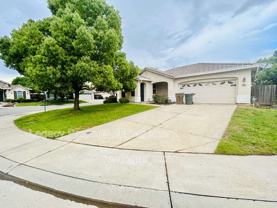 300 Dedham Ct - Photo 1 of 1