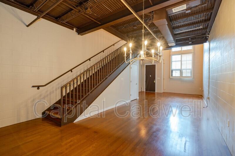 1615 E 5th Ave #1 - Photo 7 of 29