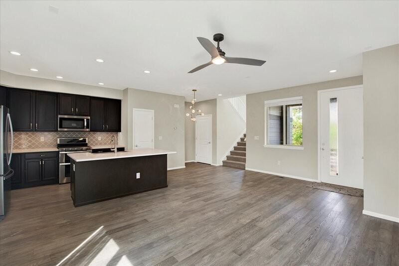 9318 E 58th Dr - Photo 4 of 18