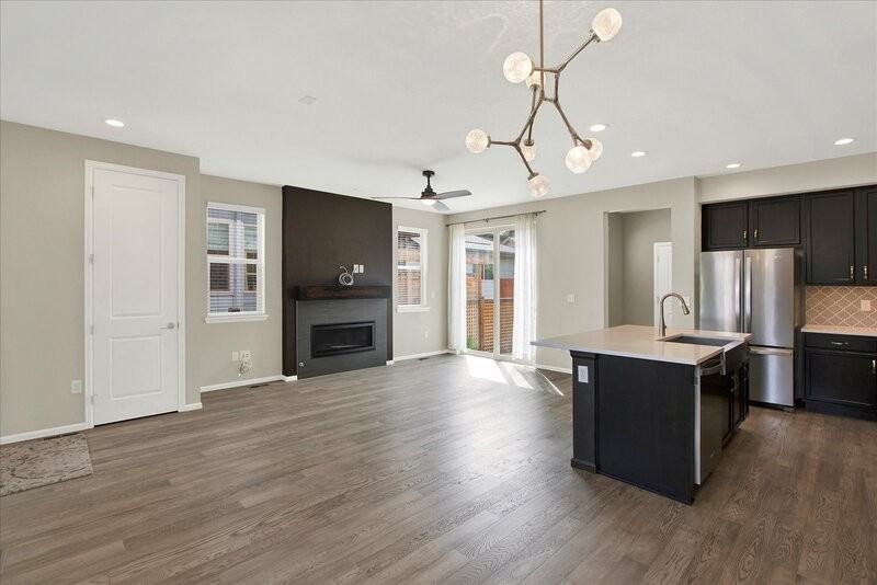 9318 E 58th Dr - Photo 6 of 18