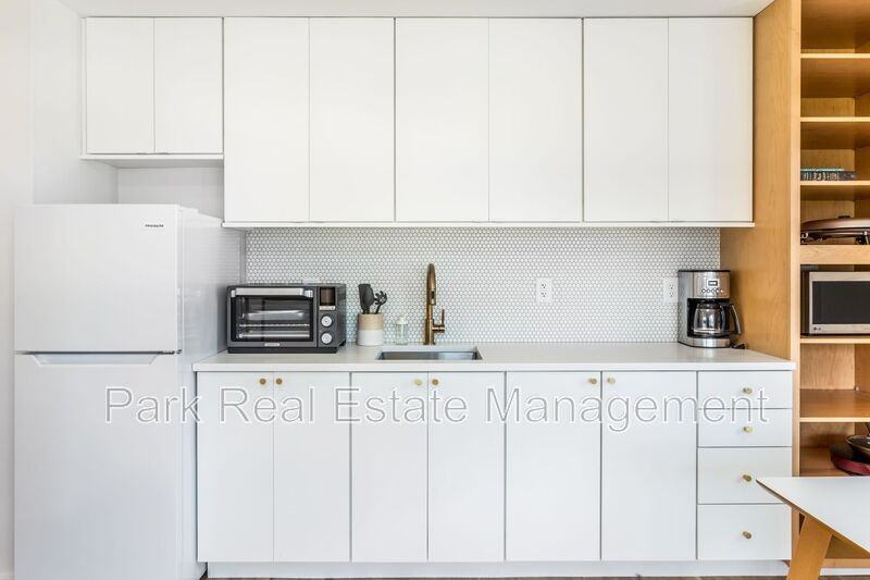 123 Idlewild Ave #201 - Photo 6 of 12