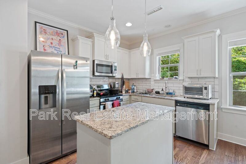 1111 W Murray Ave - Photo 3 of 18