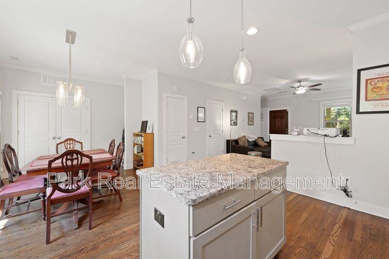 1111 W Murray Ave - Photo 4 of 18