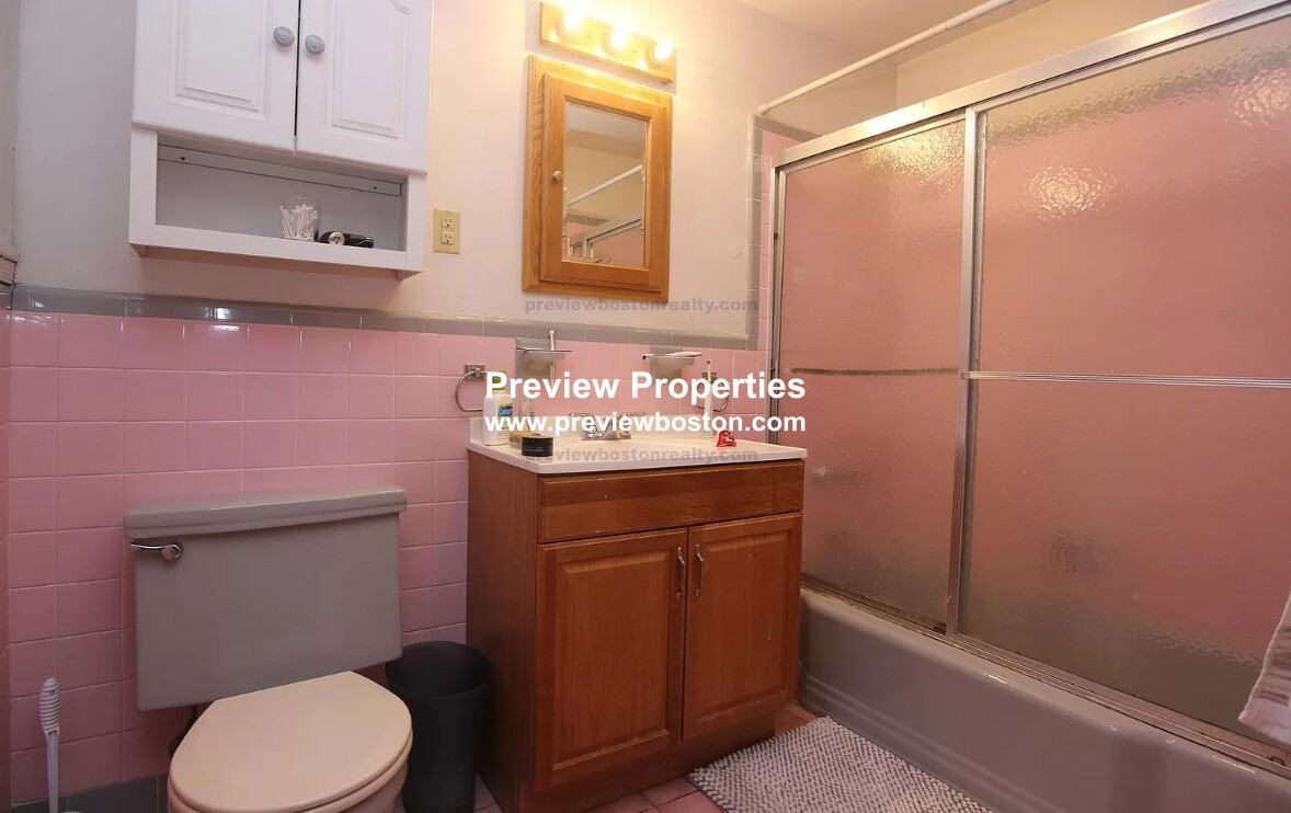 Braemore Rd #1A - Photo 4 of 16