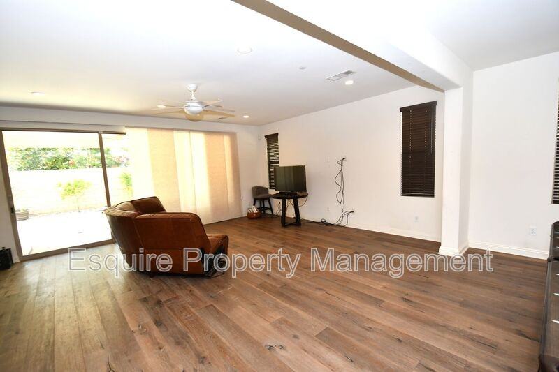 505 Elm Cottage Ct - Photo 7 of 35