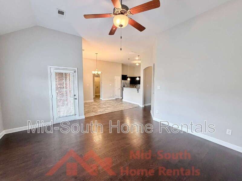 7472 Kylan Dr - Photo 3 of 31