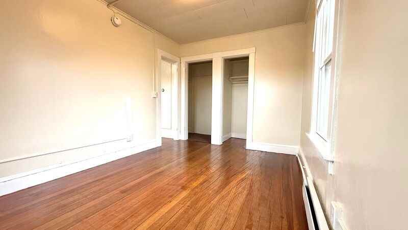 70 Maple St #3RR - Photo 5 of 5