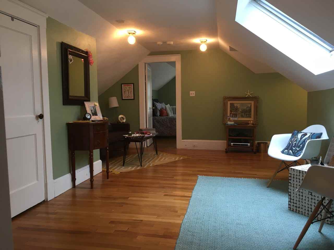 87 Atwood Ave #3 - Photo 3 of 8