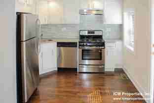 2600 N Racine Ave - Photo 1 of 1