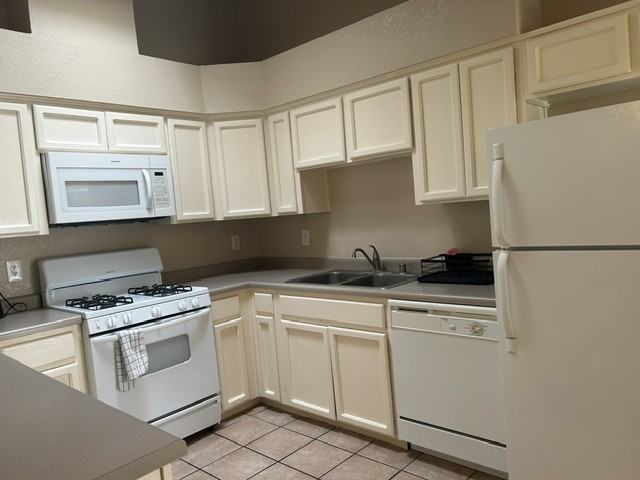 151 N Alto Mesa Dr #A - Photo 6 of 15