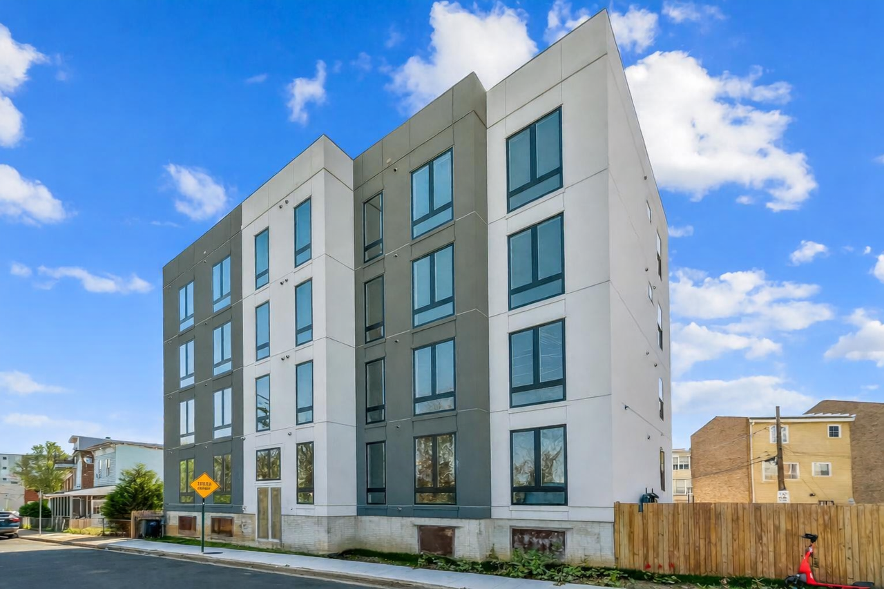 1955 Fairlawn Ave Se #2A - Photo 7 of 14