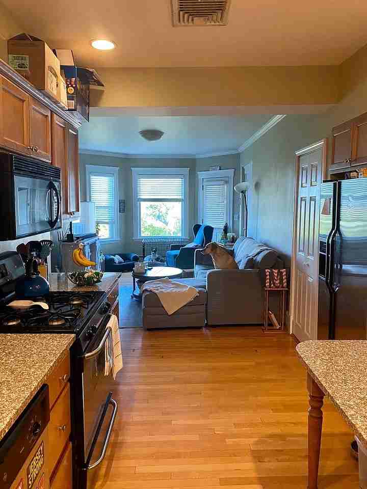 Main St #5 - Photo 2 of 16