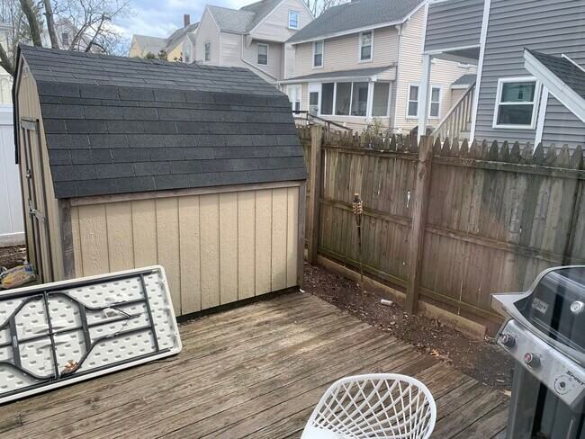 153 Chestnut St #1 - Photo 4 of 11