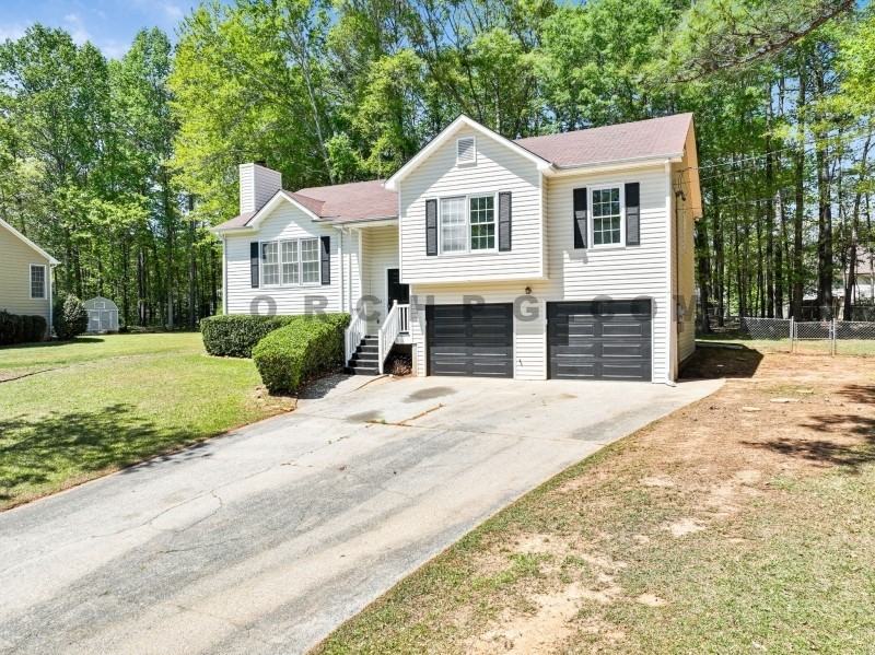 223 Sterling Trl - Photo 2 of 26