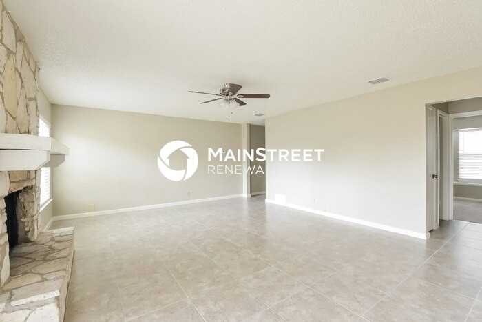 7110 Ridge Port Dr - Photo 4 of 15